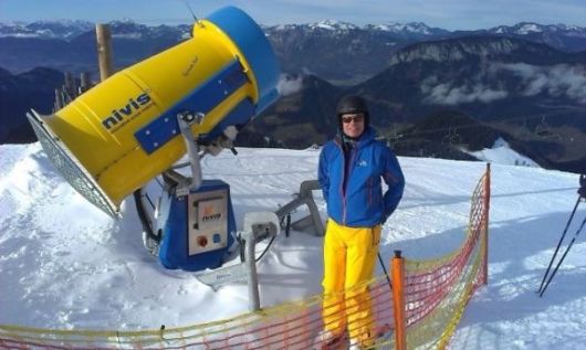 Some People Who Accidentally Dressed Like Their Surroundings