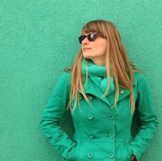 Some People Who Accidentally Dressed Like Their Surroundings