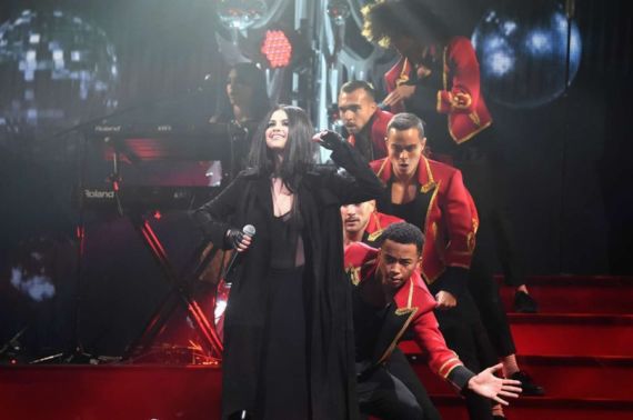 Selena Gomez Performs At Q102s Jingle Ball 2015