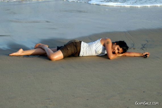 Bubbly Beauty Kamalinee Mukherjee