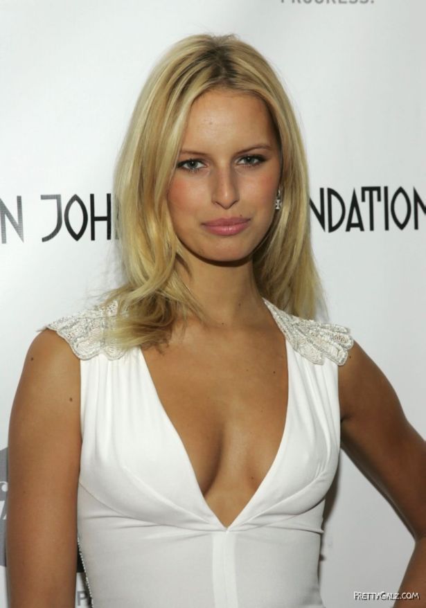 Karolina Kurkova Exclusive Photo Gallery